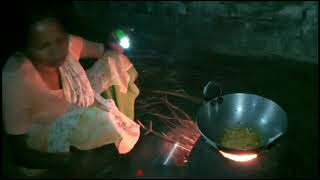 How To Make Pie/Cake With Rice Powder, Husks And Snails — Mom's Recipe