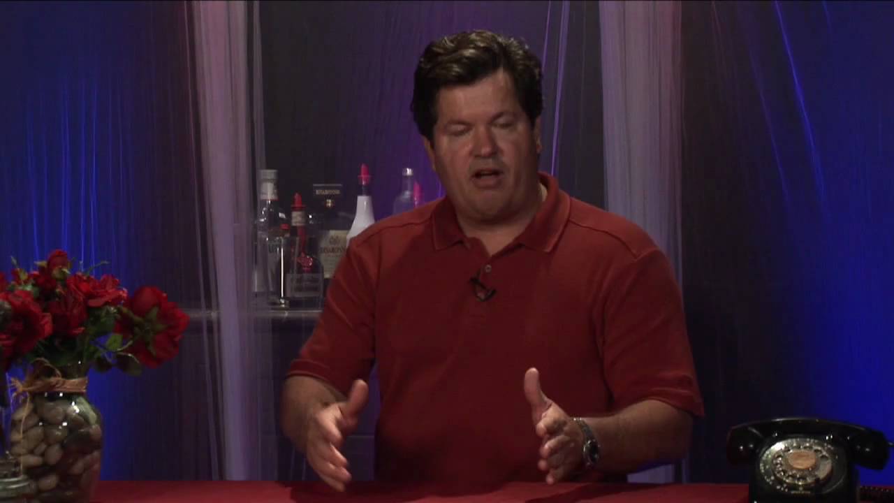 Wedding & Anniversary Gifts : How to Buy a 6th Year Wedding Anniversary Gift