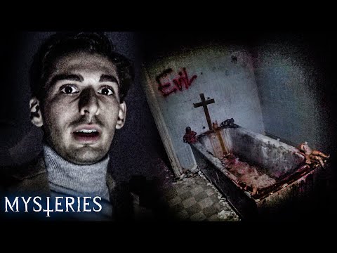GHOST VOICES?! AT NIGHT in HORROR CHILDREN'S PSYCHIATRY! 😱 | LOST PLACES