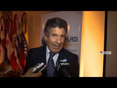 Chacho Alvarez calificó de "patético" e "irónico" que EEUU califique de "amenaza" a Venezuela