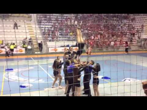Cheerleaders MED UFRJ OREM 2014 (1)