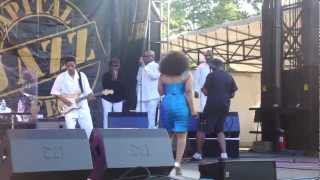 Stephanie Mills joined by Anita Baker LIVE "Never Knew Love"