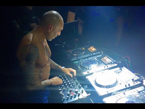 DAVID MORALES @ SETAI MUST BE FLUID - 24 APRILE 2015