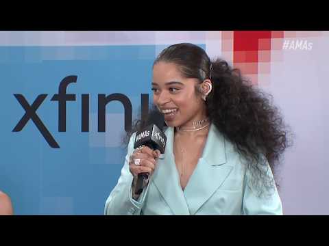 Ella Mai Red Carpet Interview - AMAs 2018