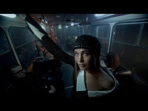 Gabrielė Vilkickytė - Troleibusas