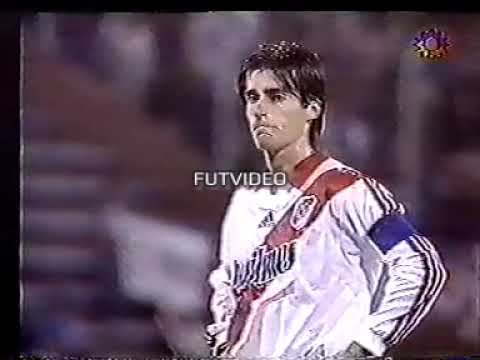 12-4-2000 (Clausura) (9th Round) Velez Sarsfield:2 vs River Plate:3