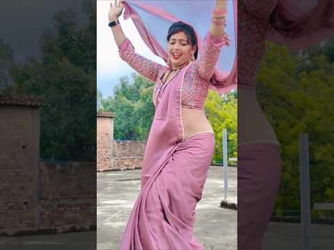 Originally priced around $1.5 million,the Mercedes CLR GTR is considered oneof the most exclusive a