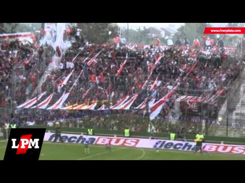 "Vamos River Plate, ponga huevo - Unión vs River - Torneo Final 2013" Barra: Los Borrachos del Tablón • Club: River Plate