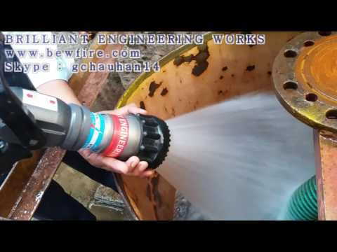 Short branch pipe nozzle