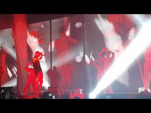 G-DRAGON [ Kwon Ji Yong ] - BULLSHIT - part #2  Act lll M.O.T.T.E in Berlin