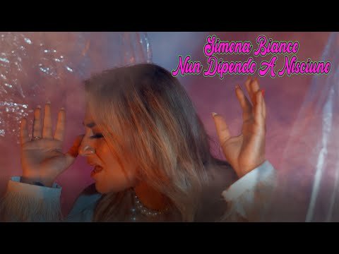 Simona Bianco - "Nun Dipendo A Nisciuno" (Official Video 2025)