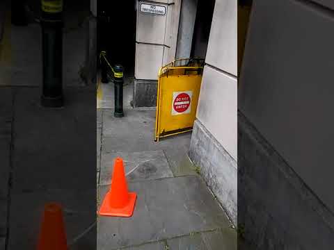 Elevator cylinder 911