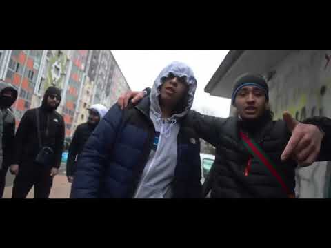 yt1s com   Iyad Feat Sharky  On a tout ce quil faut CLIP OFFICIEL  38 X 69 v720P