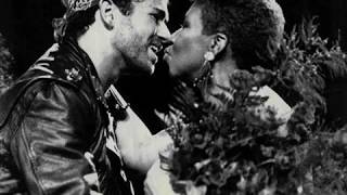 GEORGE MICHAEL - I knew you were waiting for me Ft Aretha Franklin