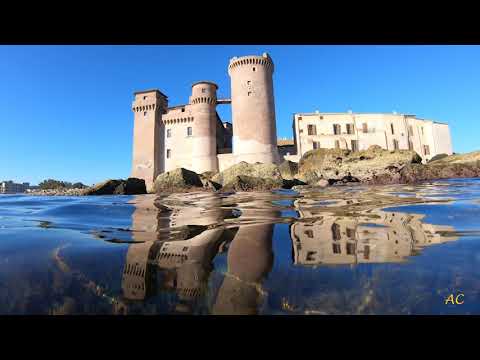 Frammenti davanti al Borgo di Santa Severa