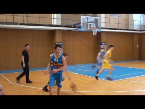 BK Snakes Ostrava U15 (28.1.2017) BK Snakes Ostrava - BK Lions Jindřichův Hradec 69:79
