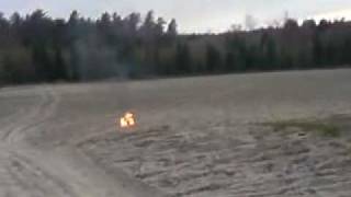 preview picture of video 'Stort eldklot! Giant fireball!'