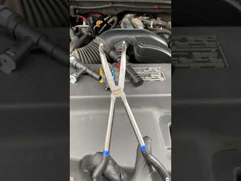 Quick Tip!! For removing Heater Hose Connector For any GM Truck or SUV #short #generalmotors #hack