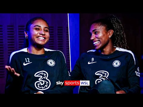 Chelsea's Alyssa Thompson & Cat Macario play Would You Rather 😂