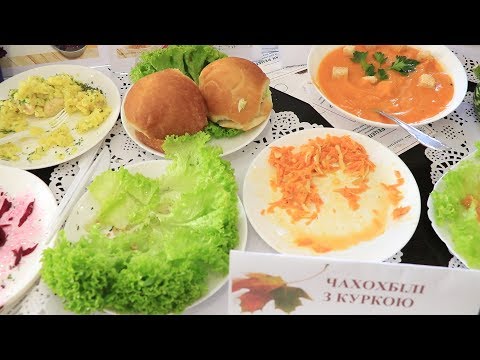 Фестиваль страв за Клопотенком: як у Франківську покращують шкільне харчування