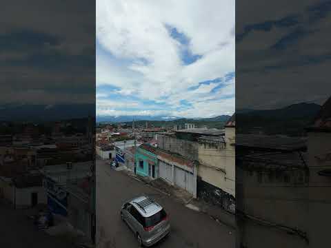 carrera 11 San Cristóbal Táchira Venezuela, Plaza la Libertad #venezuela #walking