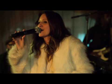 Tuesday Afternoon-Jennifer Brown&Blacknuss-Live@Strandvägen1