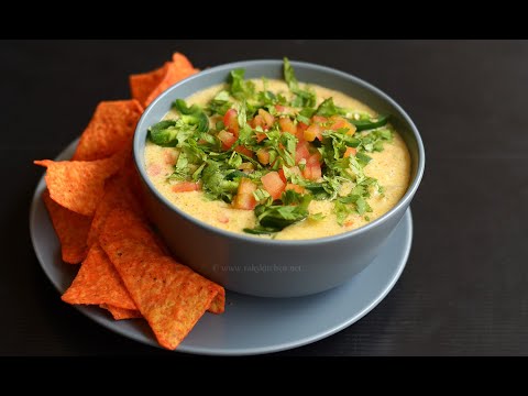 Cheesy dip for nachos, chips
