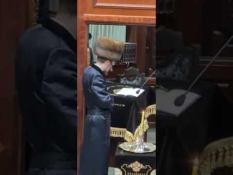 Sadigerer Rebbe Singing Ana Bekoach After Lighting The Menorah - Chanukah 5781