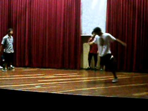 Kamikaze Crew vs Kamikaze Crew - Sarandi