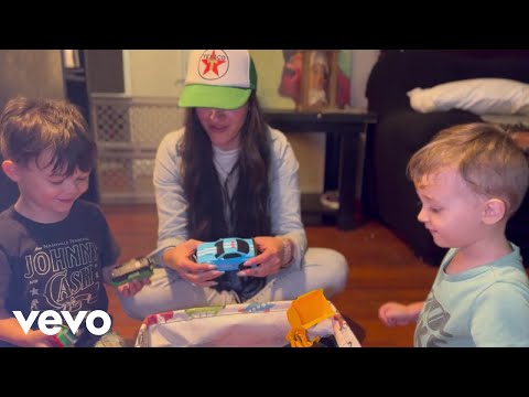 Kenzi Lewis - You Got It Girl