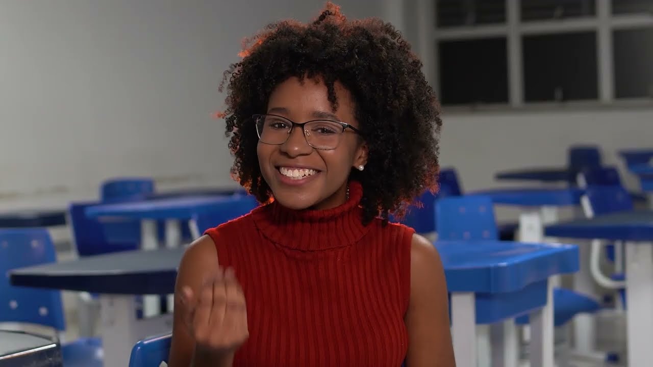 Letras - Estrangeiras (Bacharelado) 