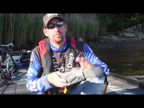 Ott DeFoe talks about the Onyx A-33 In-Sight and M-16 Belt Pack Inflatable Life Jackets