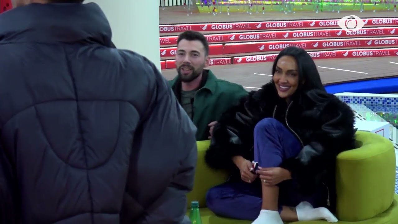 “Diferenca për mua je ti”/ Banorët shijojnë këndimin e Juxhinit