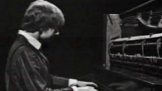 Ian Whitcomb - You Turn Me On