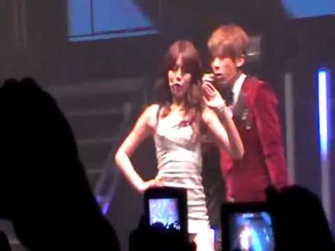 [FANCAM 111205] HyunA & Hyunseung TROUBLEMAKER - UNITED CUBE LONDON