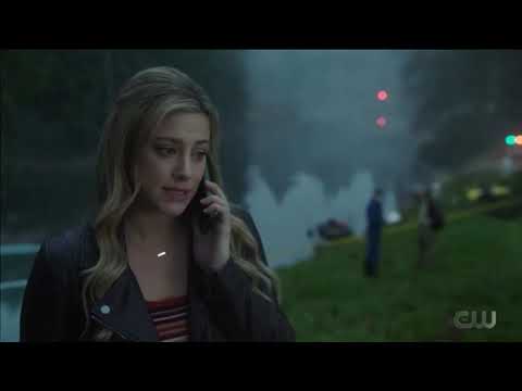 Riverdale 5x08 Betty found other body but not Polly she called her mother Alice.