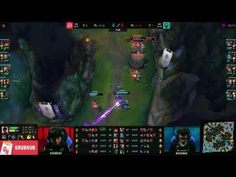 (PRO - LCS) Lee sin has been picked by 100T FBI as an ADC after 10 years and gets solo kill!