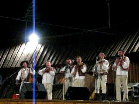 Husľovačka - Muzička - Podroháčske folklorné slávnosti 2009