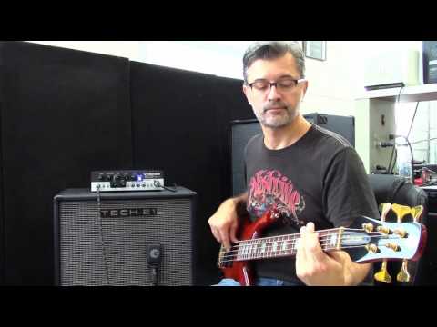 Tech 21 VT Bass 500:  Thumpy Funk Setting