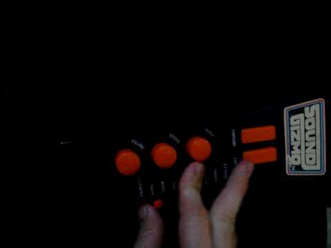 download lagu mp3 mp4 Soundgizmo, download lagu Soundgizmo gratis, unduh video klip Soundgizmo