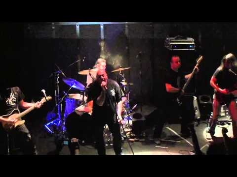 Paul Dianno - The Beast Arises ( Live At Mylos 2010 ,Thessaloniki)