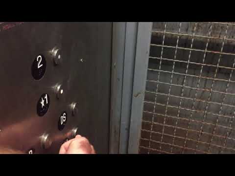 2008 KONE/MCE Hydraulic Freight Elevator @ Westfield Plaza Bonita, Bonita, CA