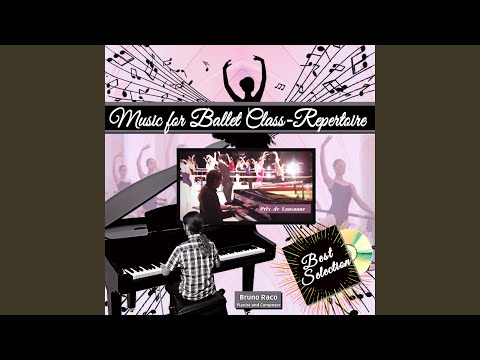 Variation of Fleur de Lys (From "La Esmeralda")