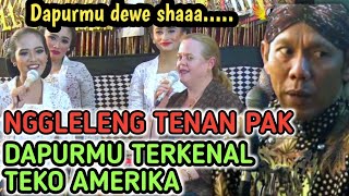 Download lagu Elisha Nguneni Dalang e Neng Ngarepe Bule Amerika || Rame lucune ra jamak mp3
