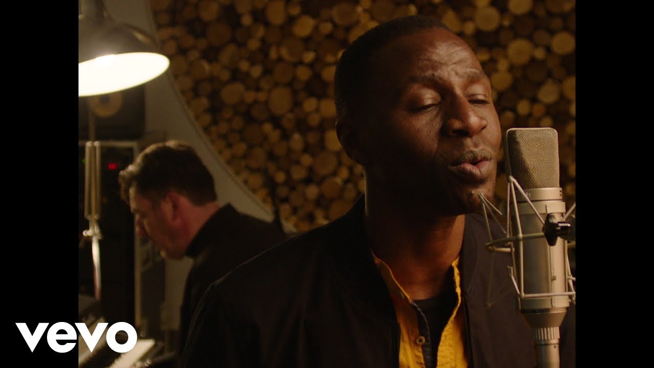 Lighthouse Family - Light On (Acoustic)