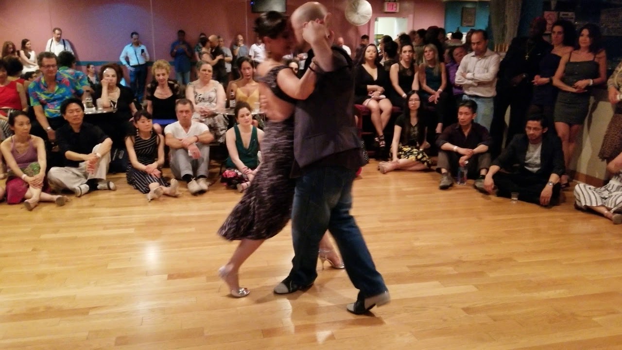 Argentine tango: Pablo Pugliese & Noel Strazza - Flores Negras