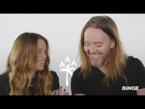 Upright's Tim Minchin & Milly Alcock Guess Road Trip Songs | BINGE