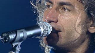 Ligabue - Tutti vogliono viaggiare in prima (Live - Milano, San Siro 2002)
