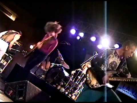 Dermis Tatú - Sordera