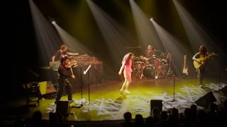 EMEL MATHLOUTHI "Ya Tounes Ya Miskina"(Pauvre Tunisie/Poor Tunisia)